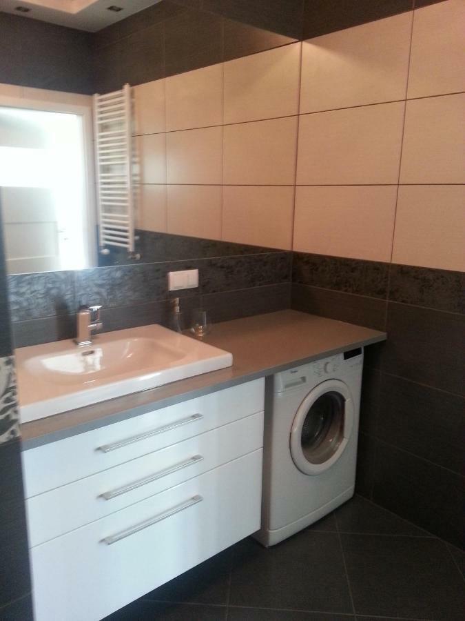 Appartement Strict Center Towarowa à Poznań Extérieur photo