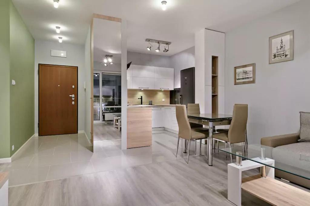 Appartement Strict Center Towarowa à Poznań Extérieur photo
